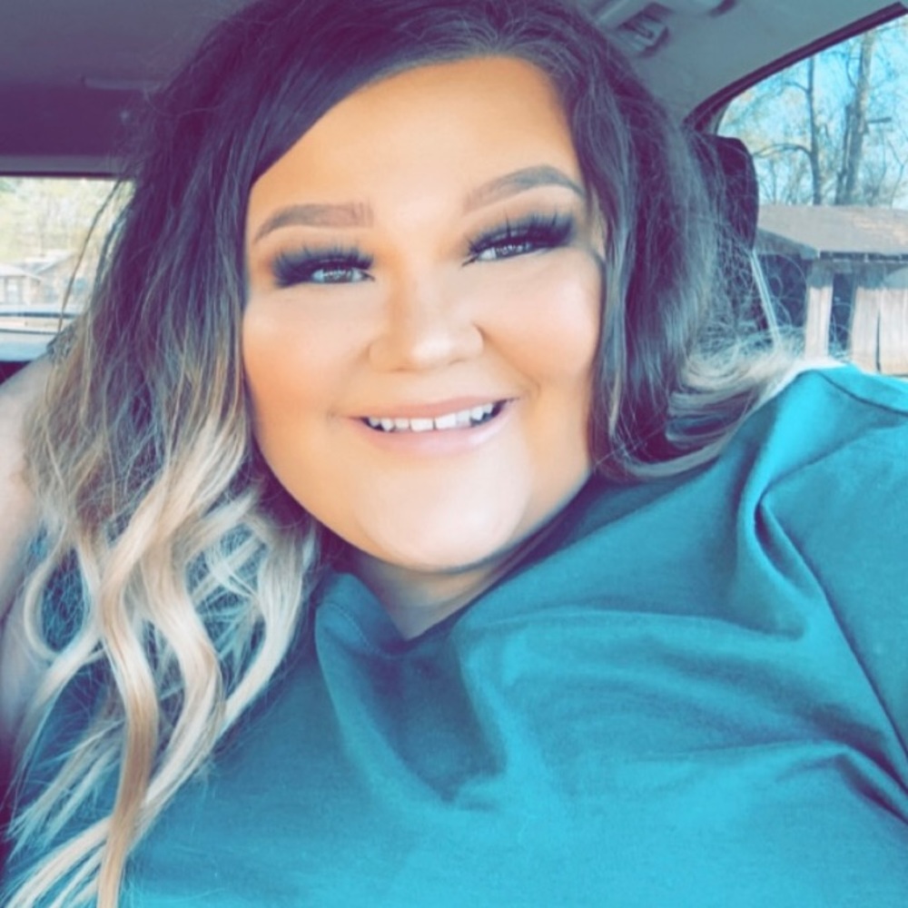 Meet your Posher, Mykenzie